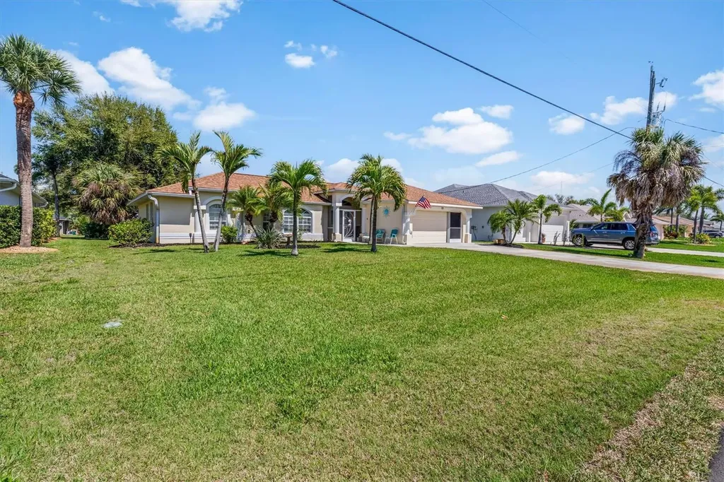 51 White Marsh Lane Rotonda West FL 33947