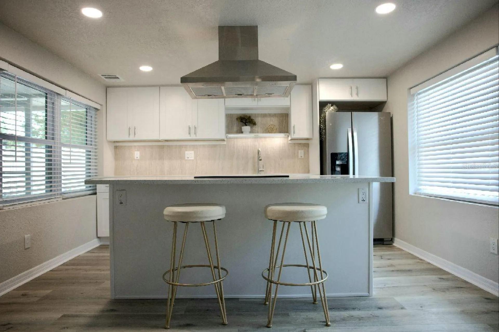 4580 16th Street N St Petersburg FL 33703