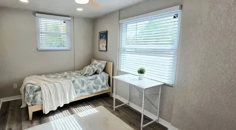 4580 16th Street N St Petersburg FL 33703