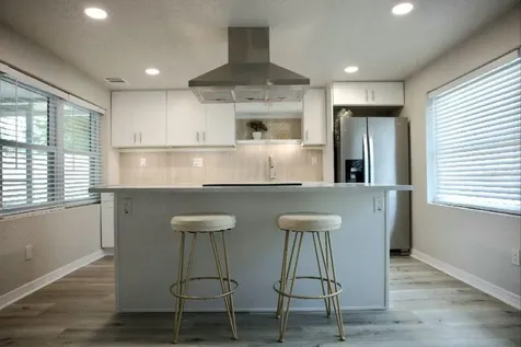 4580 16th Street N St Petersburg FL 33703