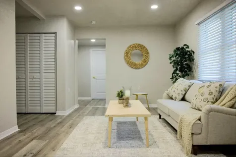 4580 16th Street N St Petersburg FL 33703
