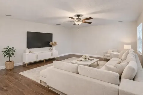 153 Cabrillo Drive Groveland FL 34736