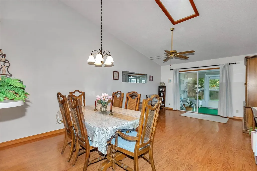 2416 SE 18th Circle Ocala FL 34471