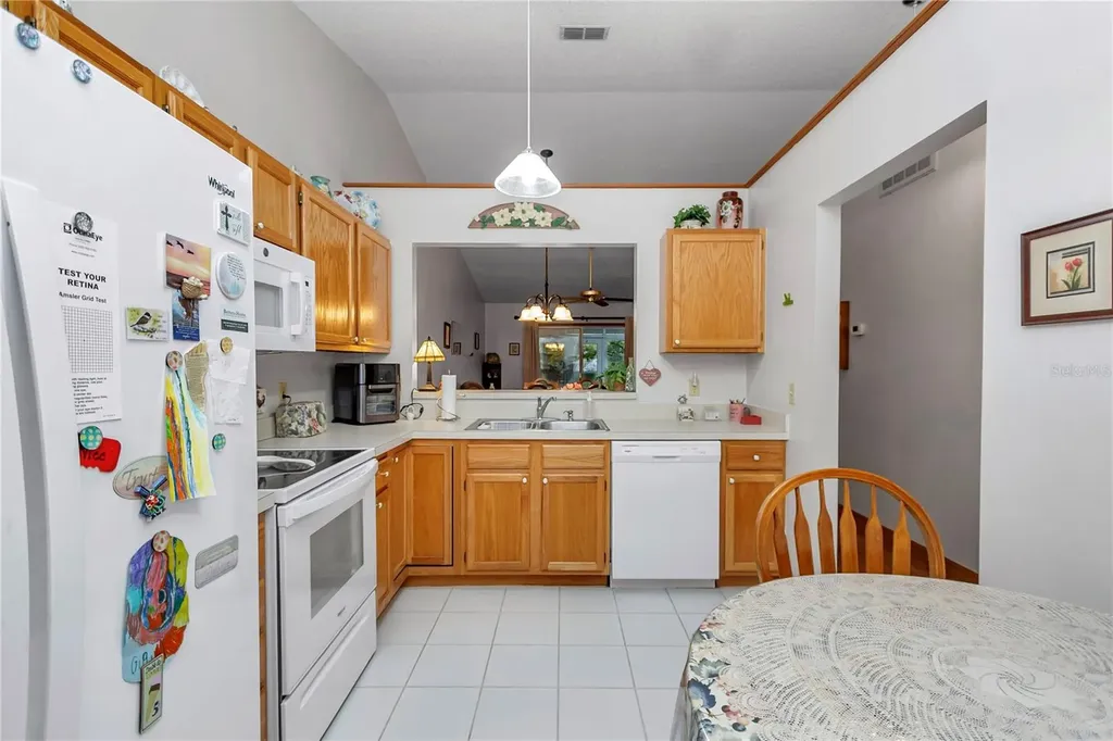 2416 SE 18th Circle Ocala FL 34471