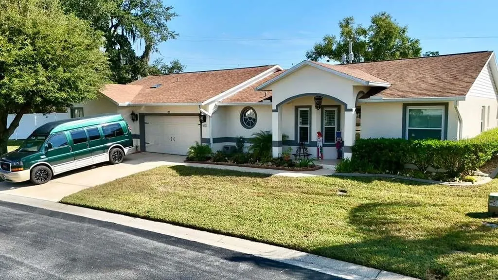 6323 Silver Lakes Drive E Lakeland FL 33810