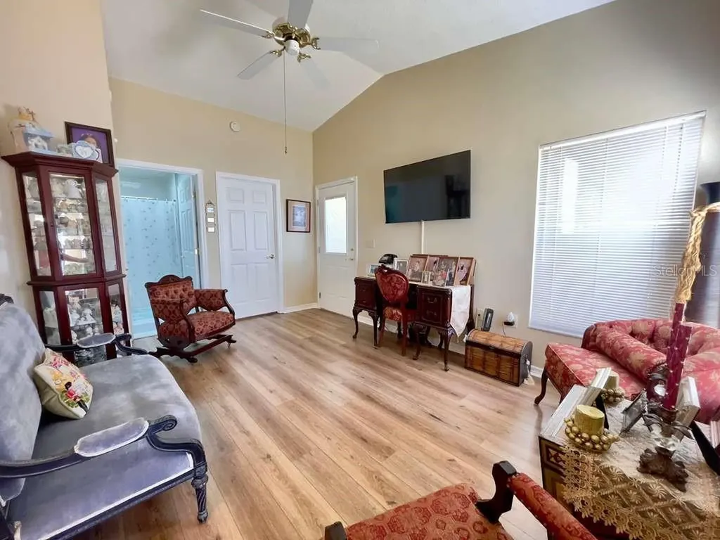 6323 Silver Lakes Drive E Lakeland FL 33810