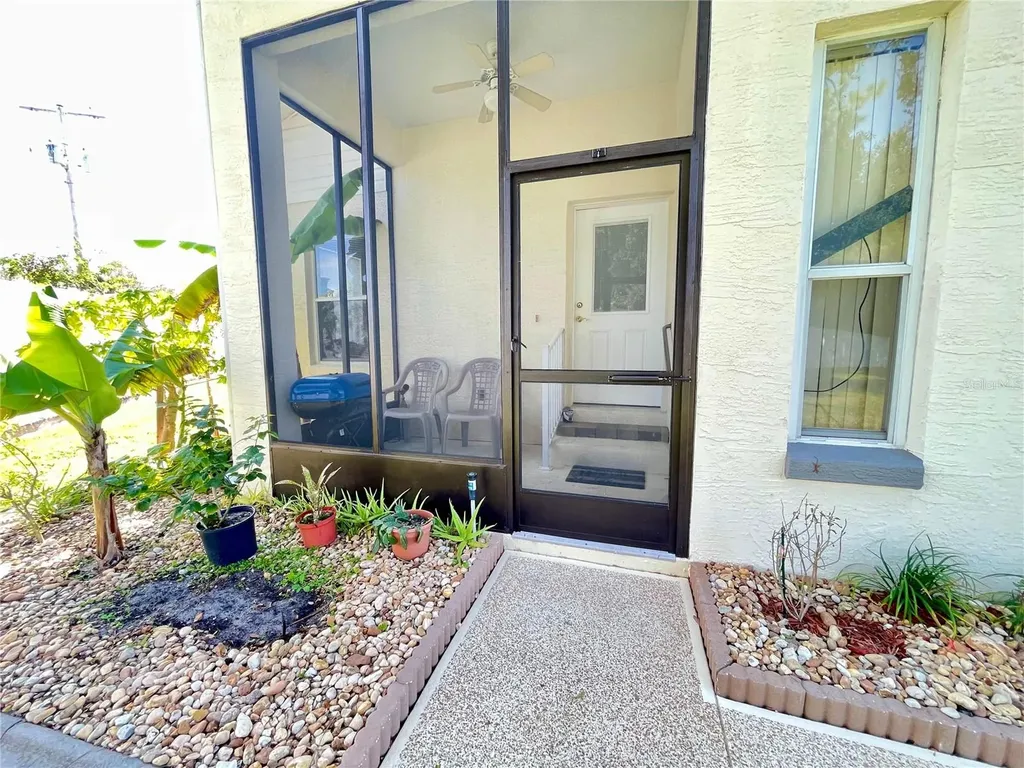 6323 Silver Lakes Drive E Lakeland FL 33810