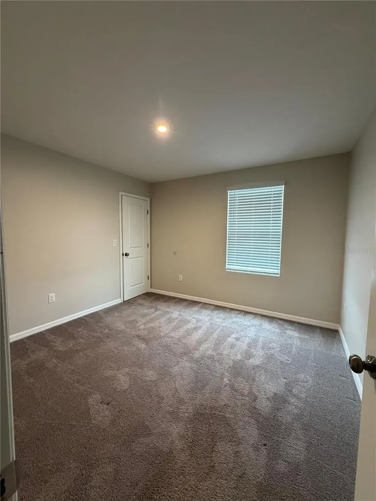 564 Meadow Bend Drive Davenport FL 33837