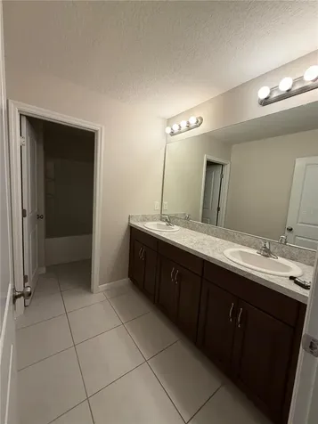 564 Meadow Bend Drive Davenport FL 33837