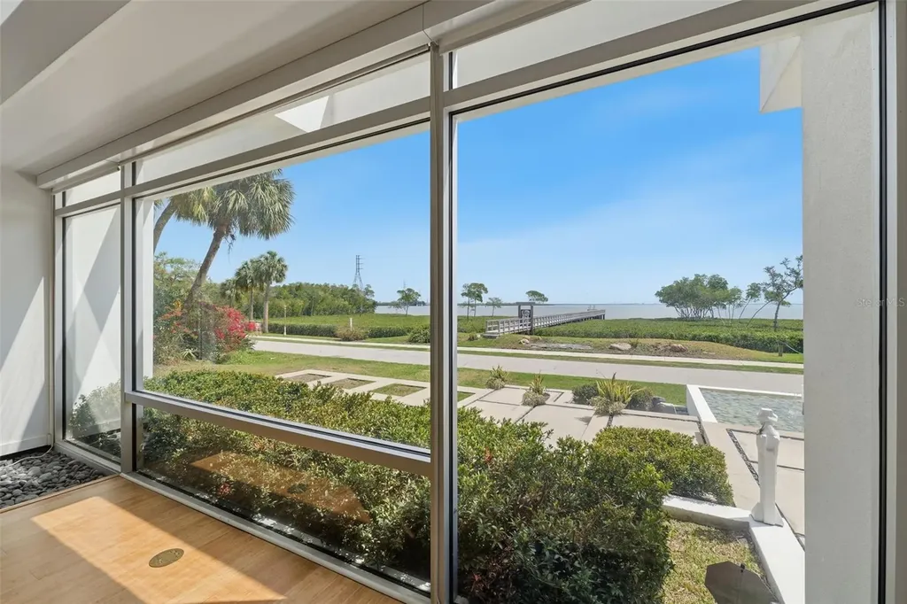 1405 N Bayshore Drive Safety Harbor FL 34695