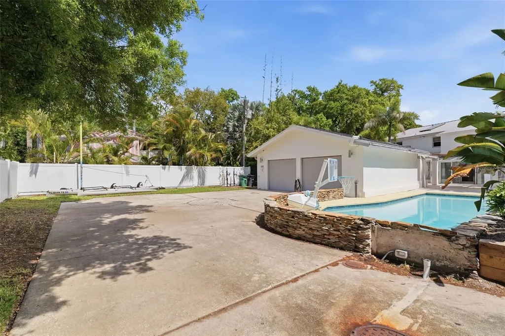 1405 N Bayshore Drive Safety Harbor FL 34695