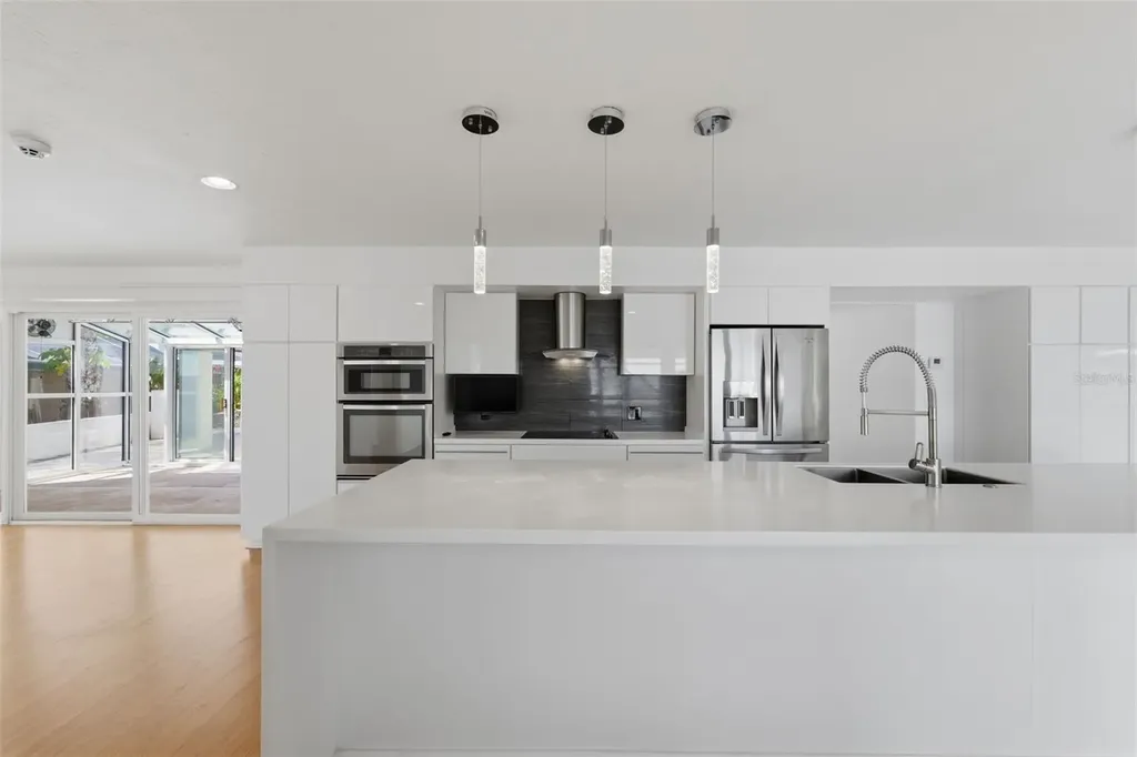 1405 N Bayshore Drive Safety Harbor FL 34695