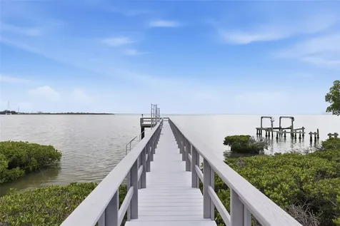 1405 N Bayshore Drive Safety Harbor FL 34695