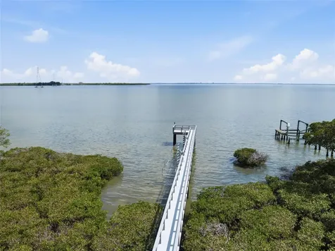 1405 N Bayshore Drive Safety Harbor FL 34695