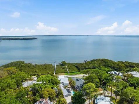 1405 N Bayshore Drive Safety Harbor FL 34695