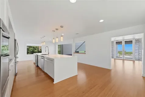 1405 N Bayshore Drive Safety Harbor FL 34695