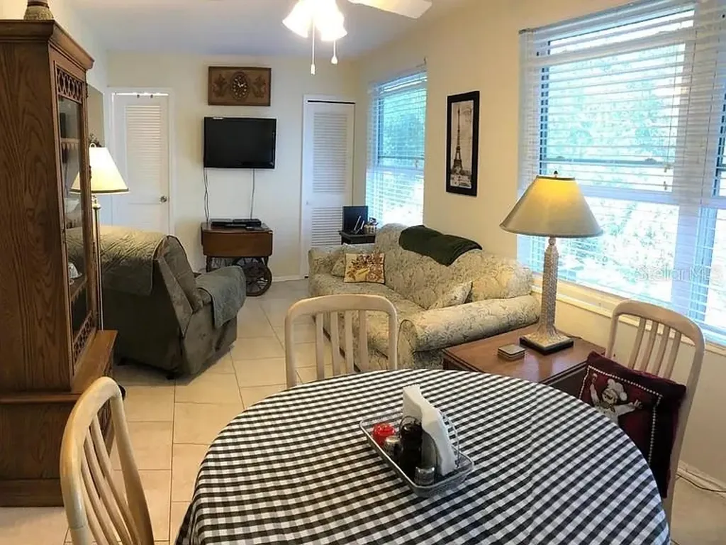 2071 Australia Way W Clearwater FL 33763