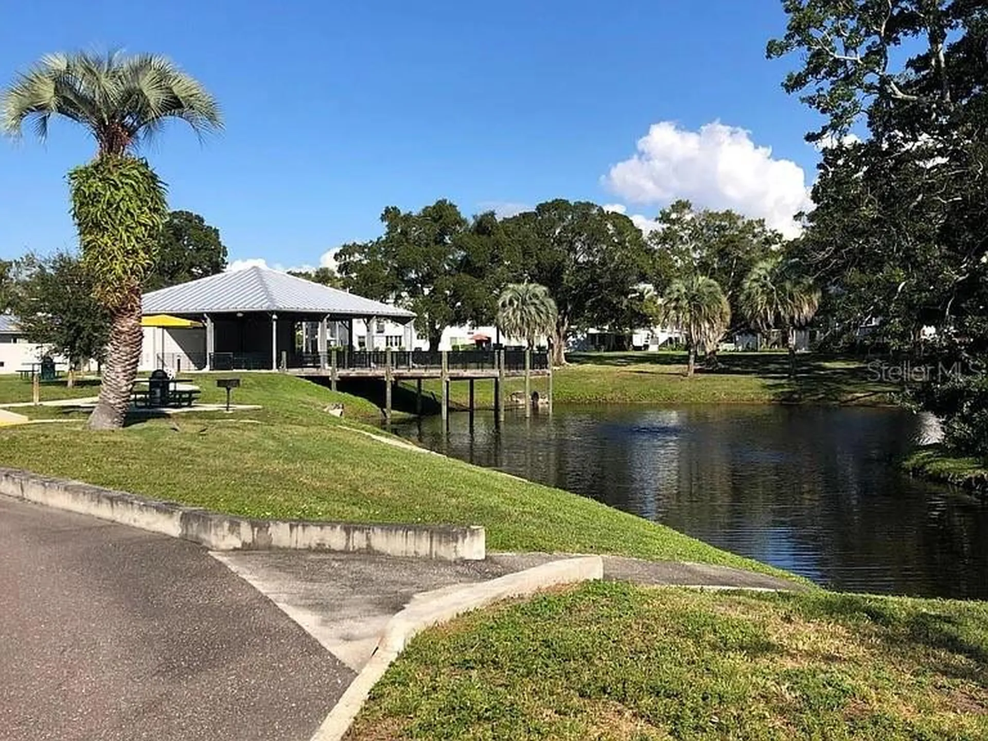 2071 Australia Way W Clearwater FL 33763