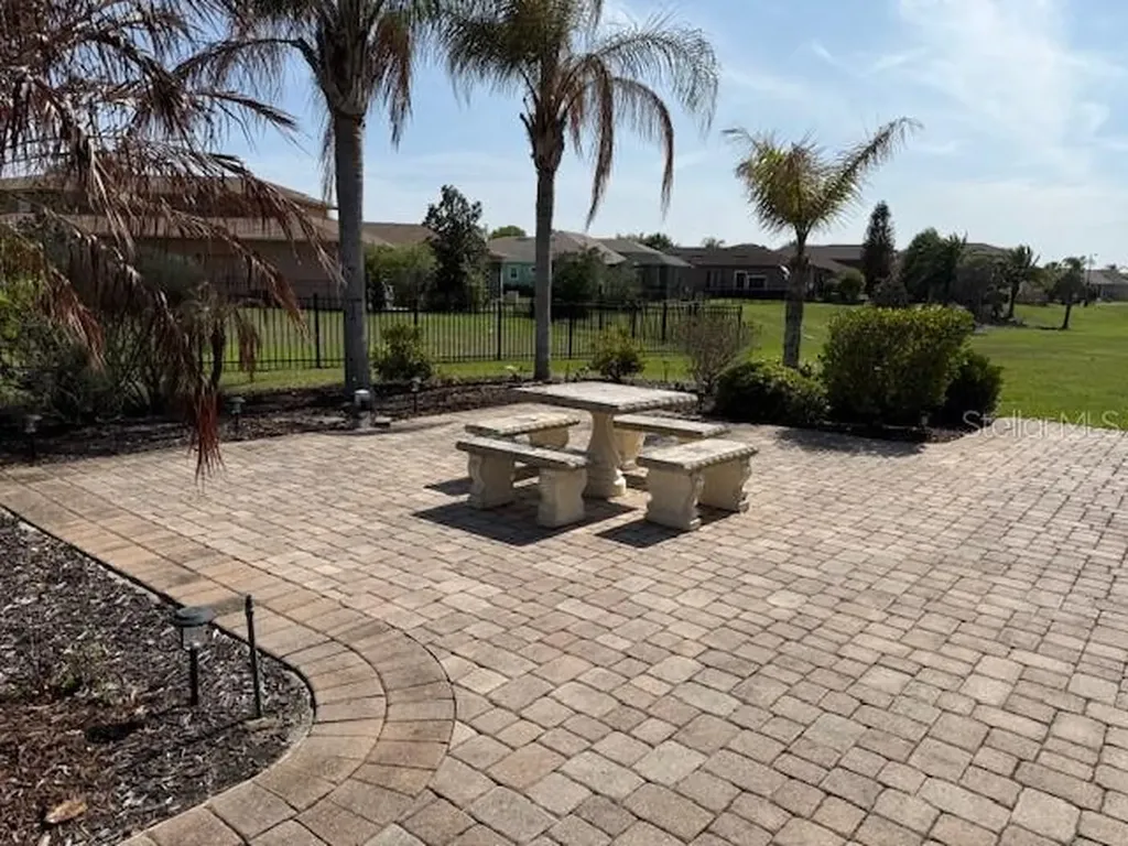 368 Nolane Lane Polk City FL 33868