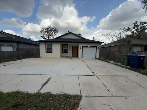 3204 E Mohawk Avenue Tampa FL 33610