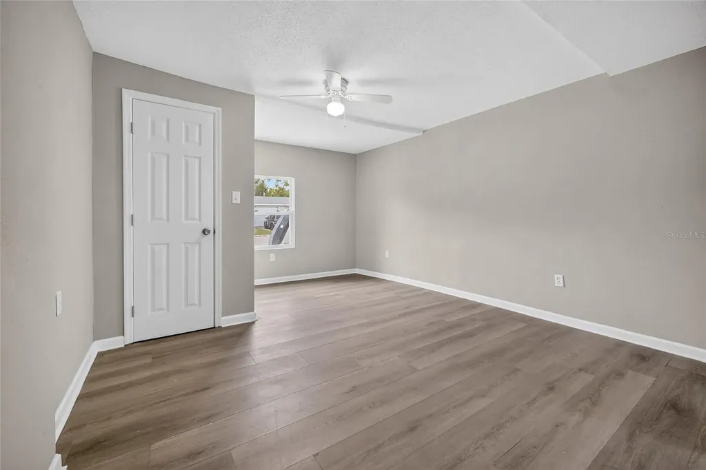 1012 Prescott Lane Holiday FL 34691