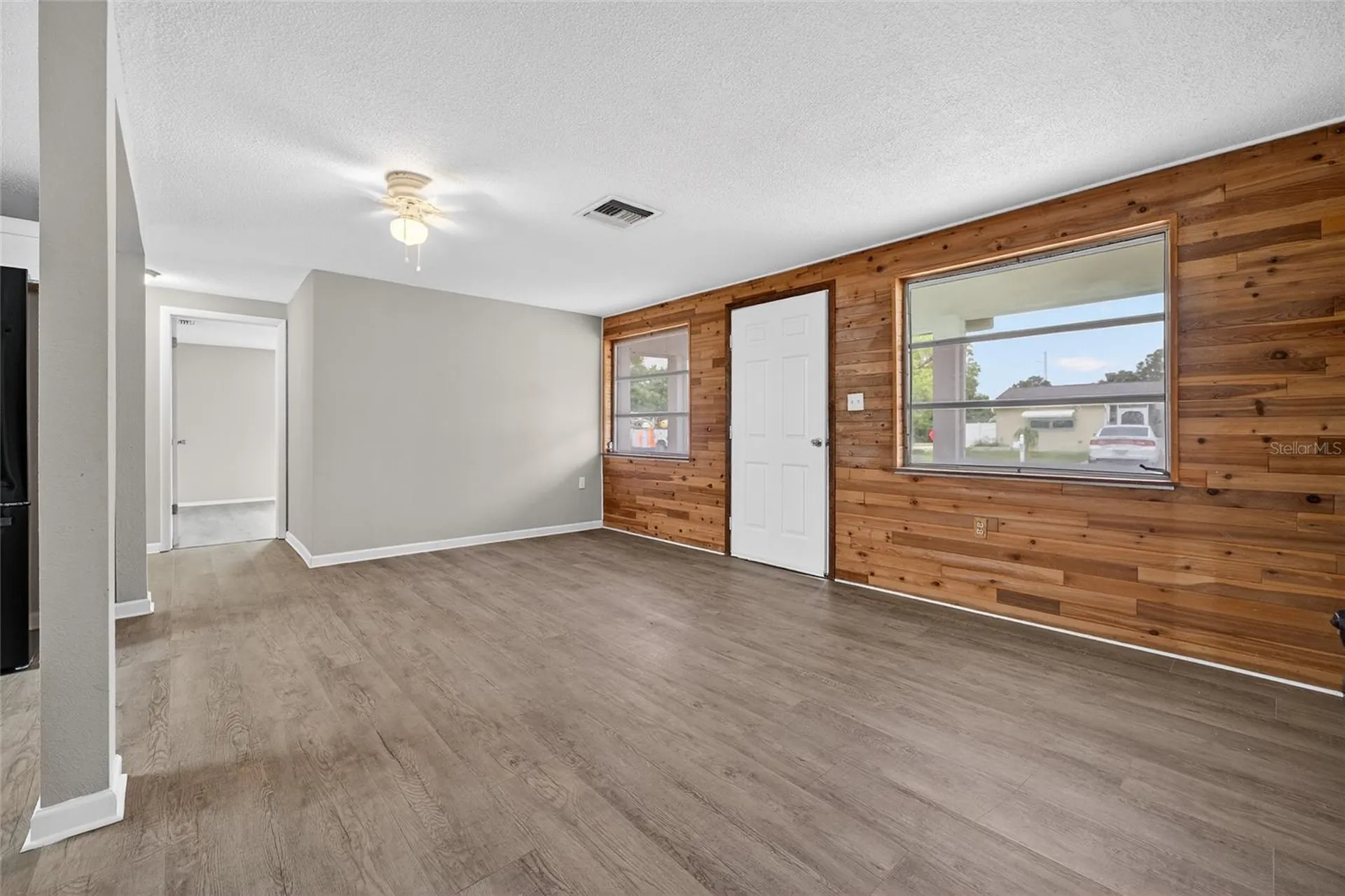 1012 Prescott Lane Holiday FL 34691