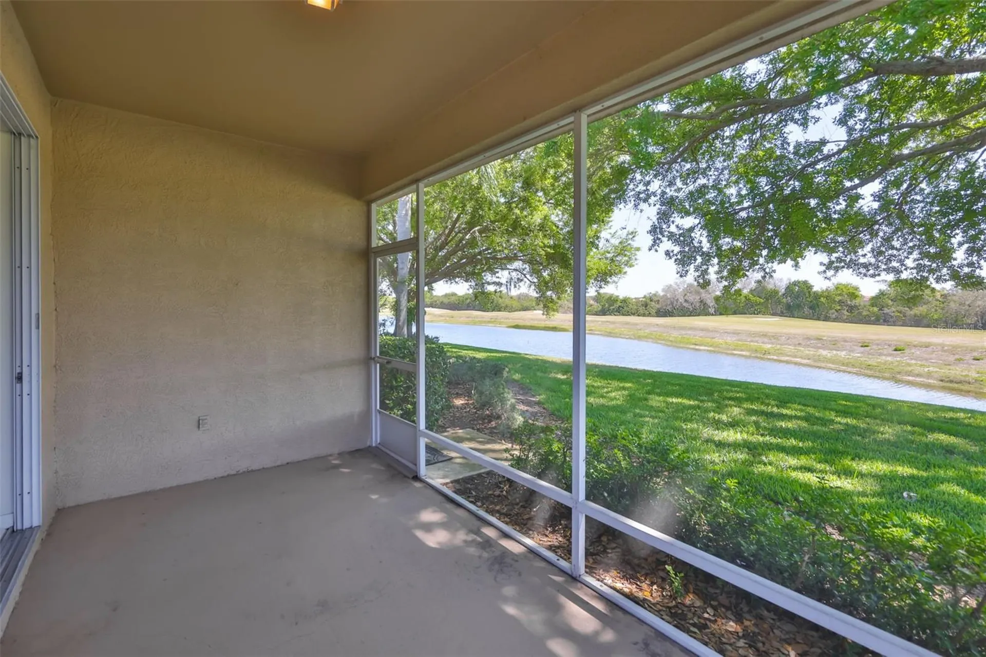 2023 Acadia Greens Drive Sun City Center FL 33573