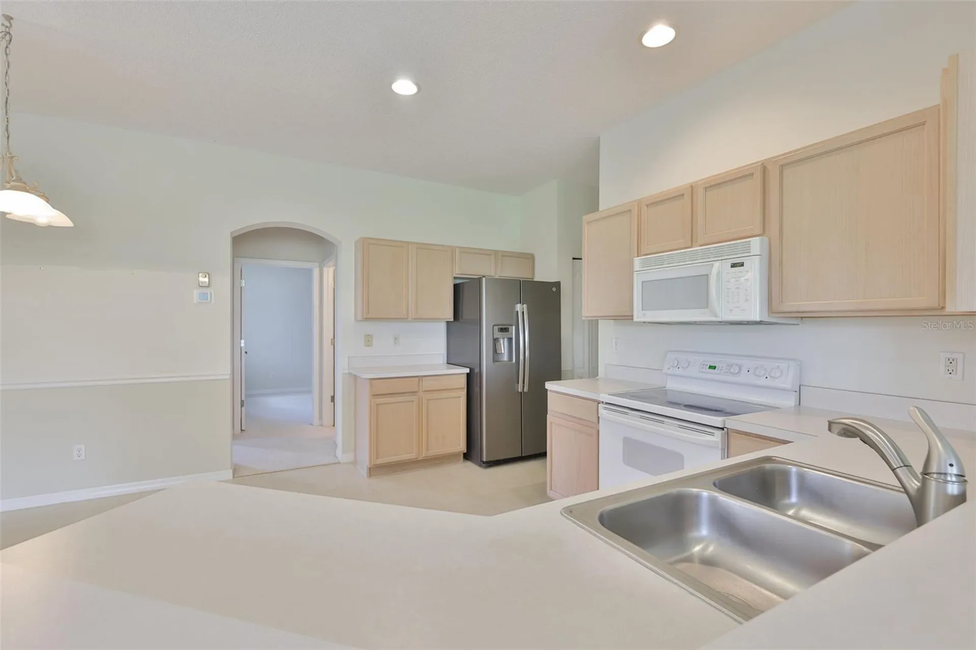 2023 Acadia Greens Drive Sun City Center FL 33573