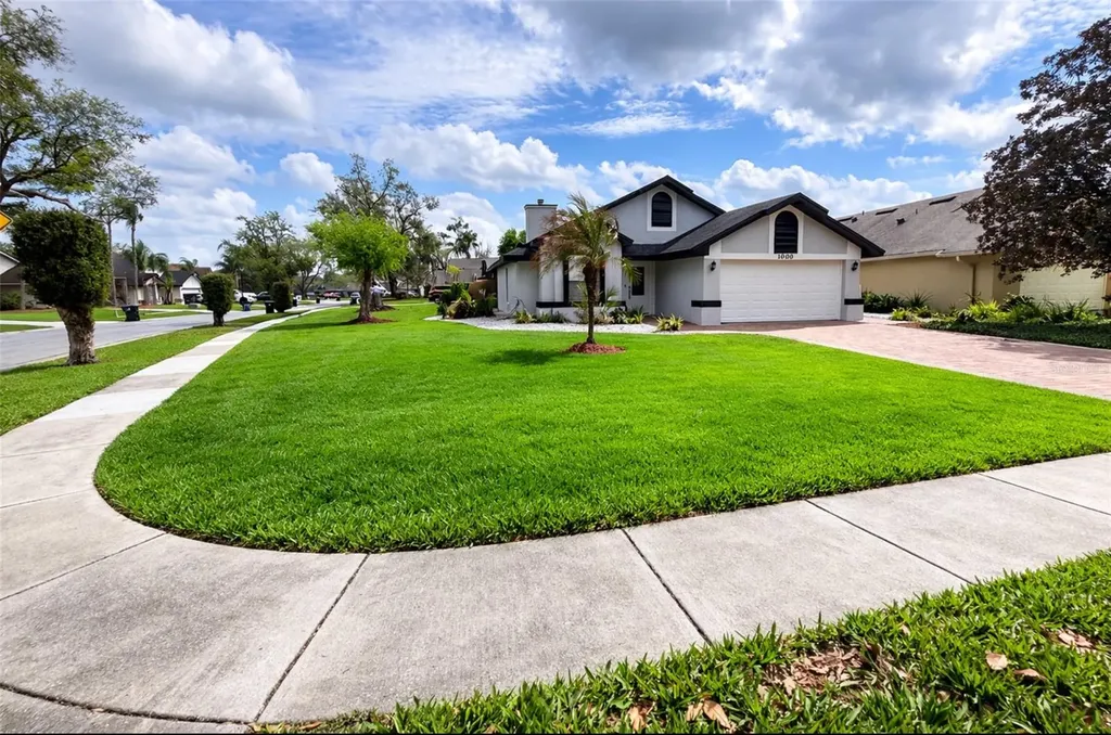 1000 Summer Lakes Drive Orlando FL 32835