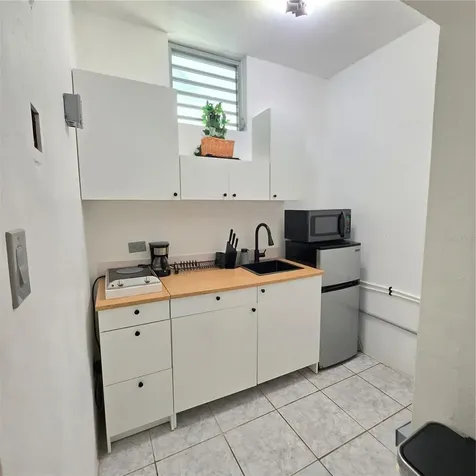 Ave. Ashford Cond. La Rada San Juan PR 00907