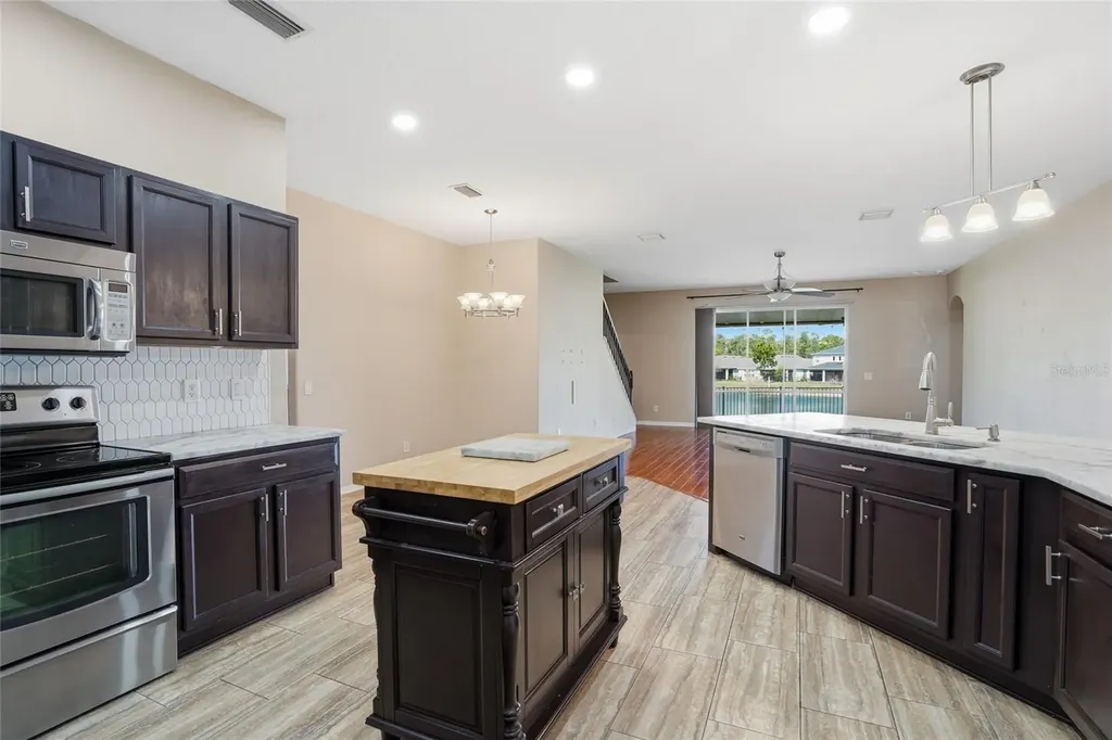 29725 Cedar Waxwing Drive Wesley Chapel FL 33545