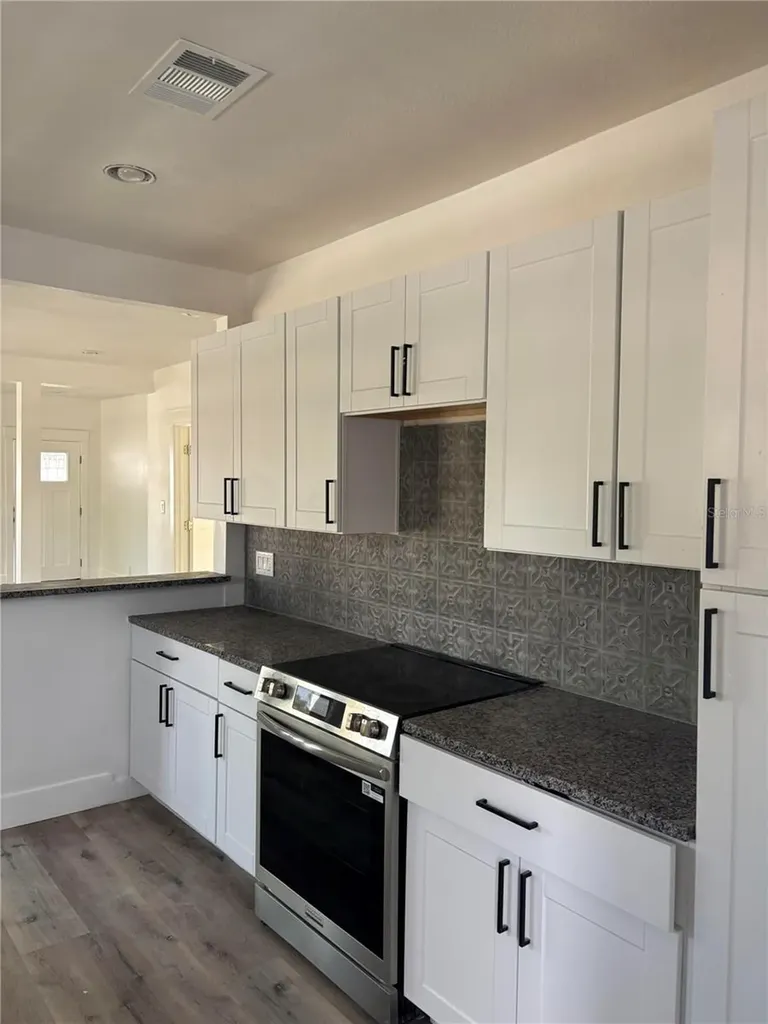 2403 Burns Street Lakeland FL 33801