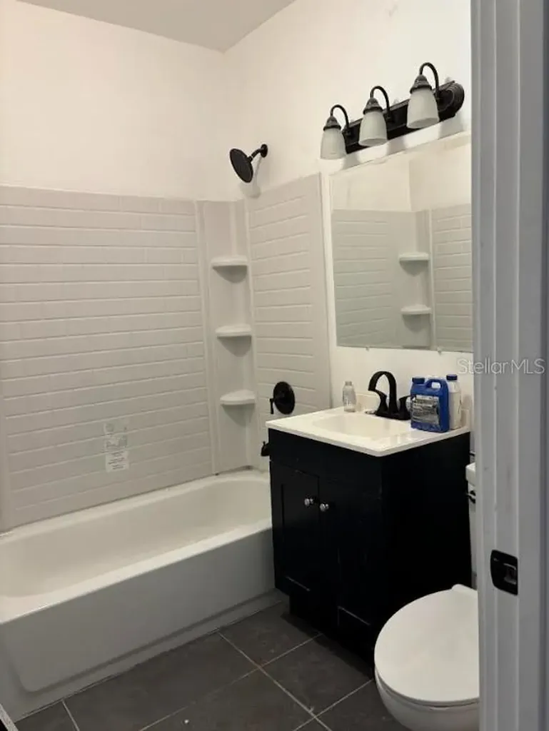 2403 Burns Street Lakeland FL 33801