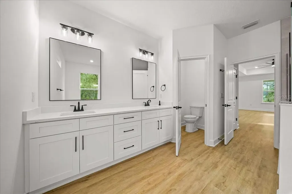 11088 Fulton Avenue Weeki Wachee FL 34613