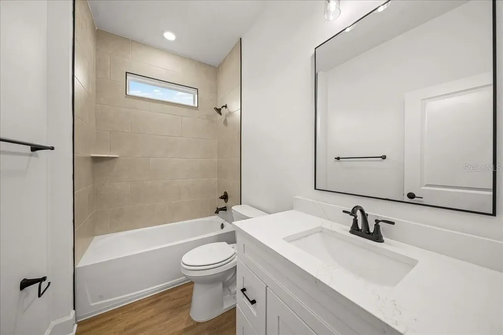 11088 Fulton Avenue Weeki Wachee FL 34613