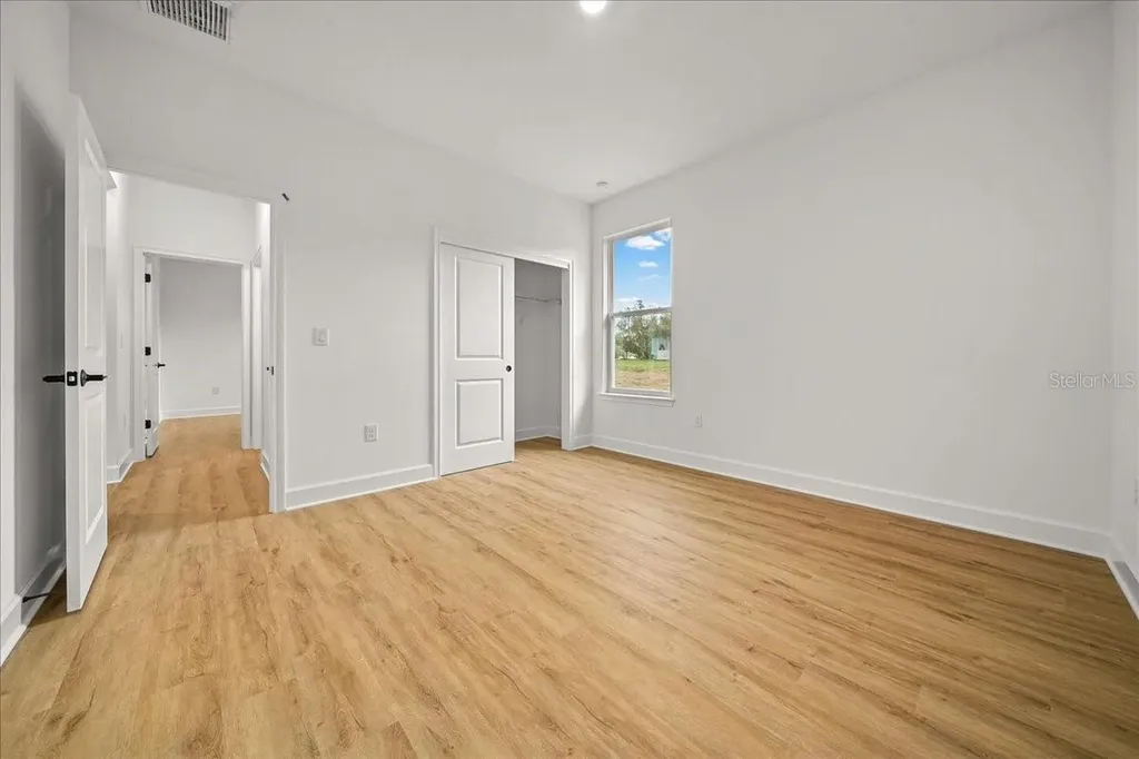 11088 Fulton Avenue Weeki Wachee FL 34613