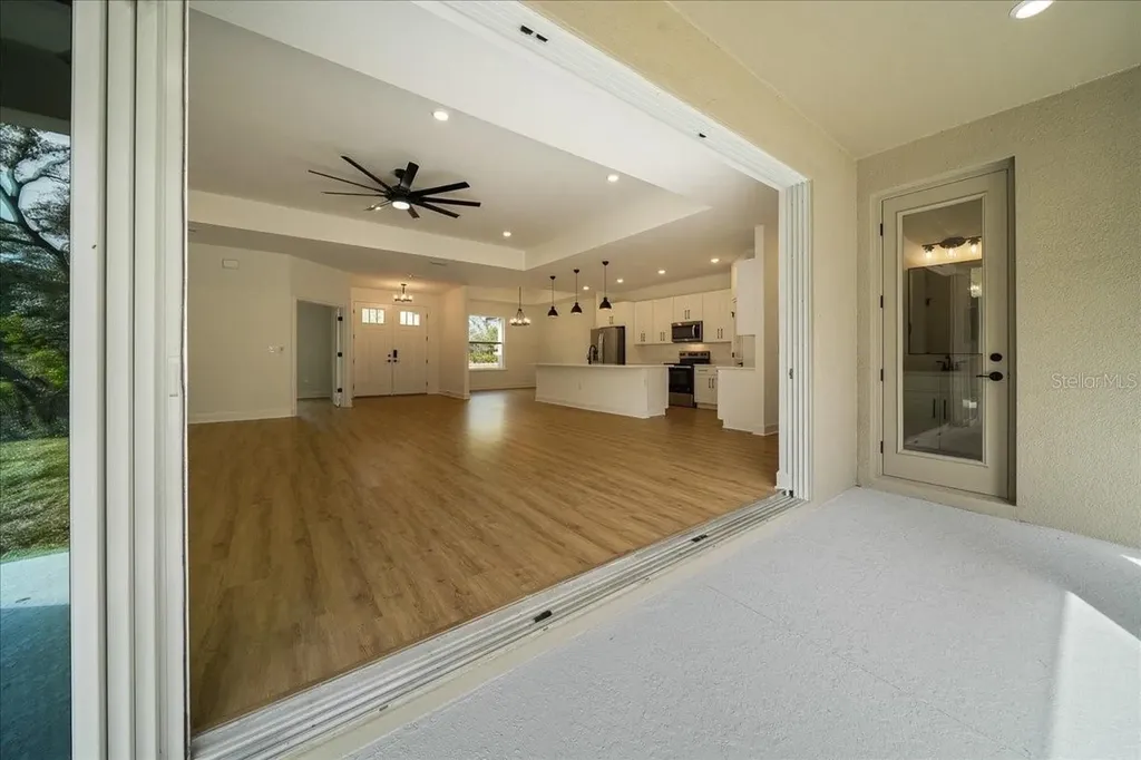 11088 Fulton Avenue Weeki Wachee FL 34613