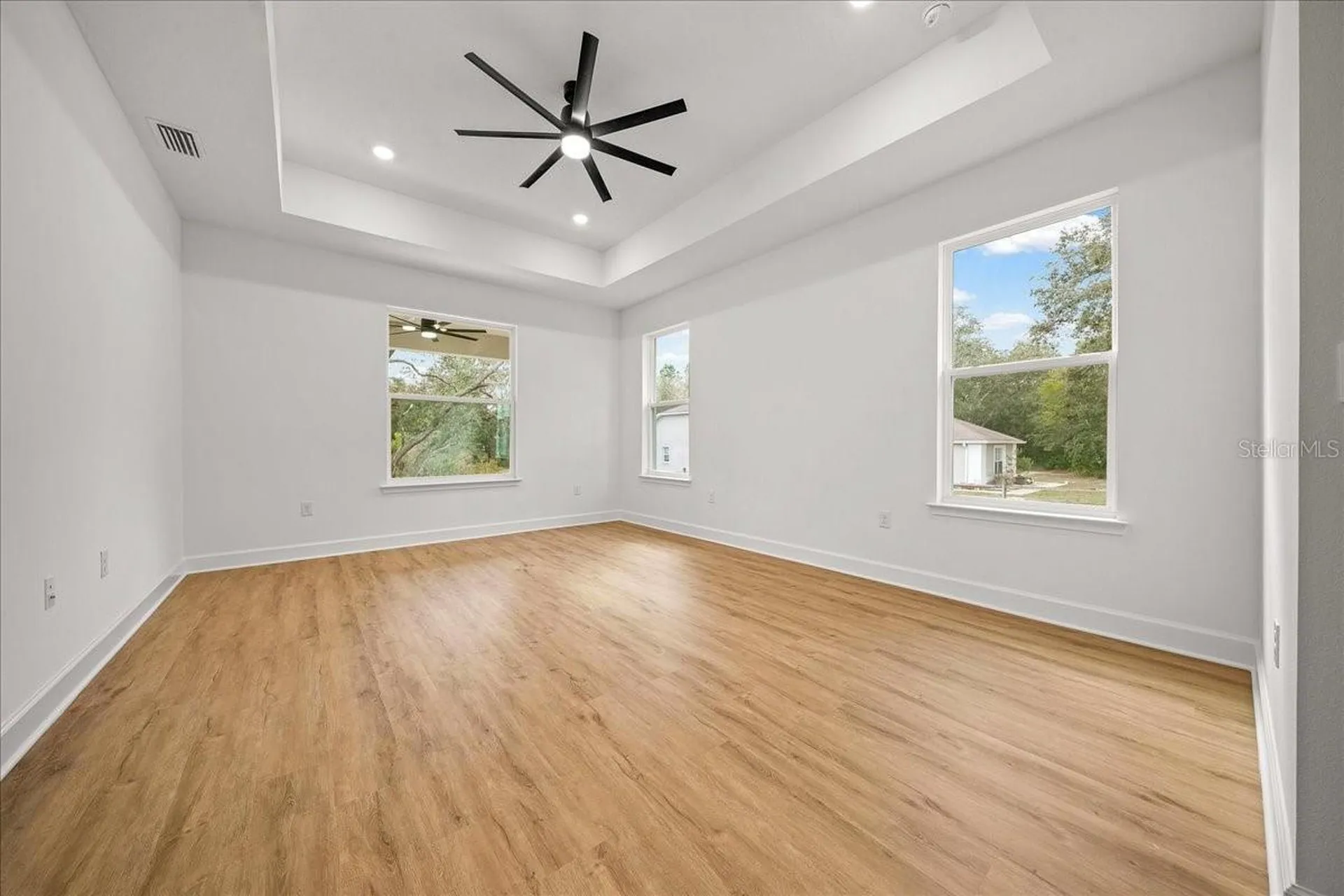 11088 Fulton Avenue Weeki Wachee FL 34613