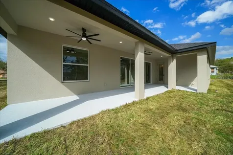 11088 Fulton Avenue Weeki Wachee FL 34613