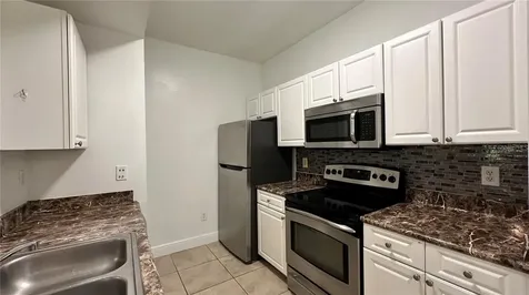 14238 Fredricksburg Drive Orlando FL 32837