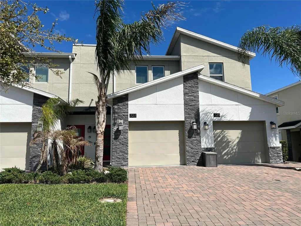727 Ocean Course Avenue Davenport FL 33896