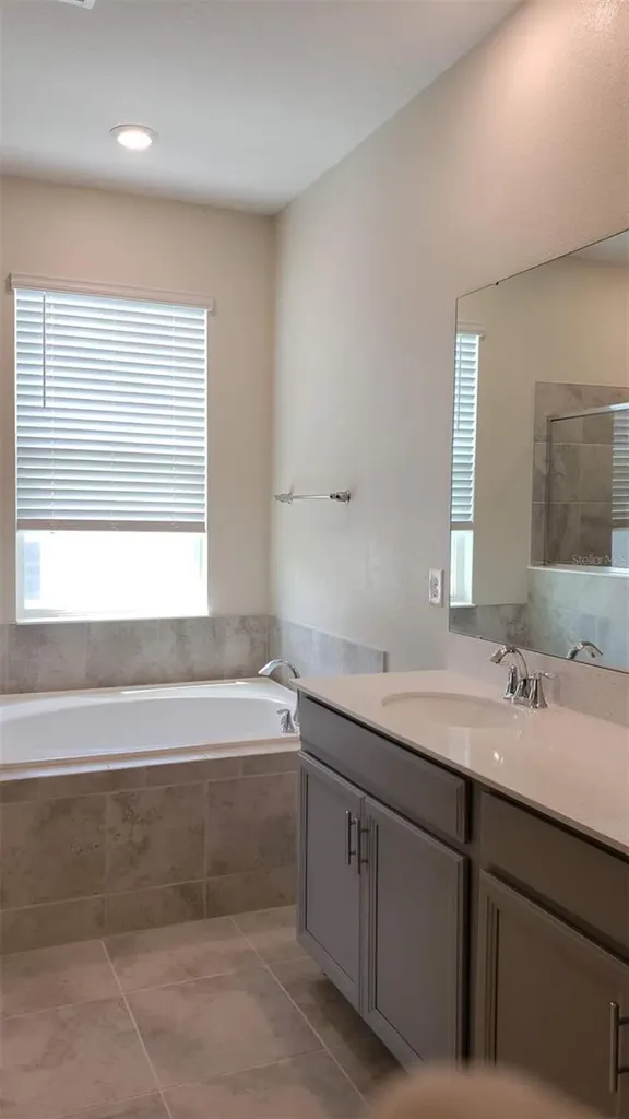 727 Ocean Course Avenue Davenport FL 33896
