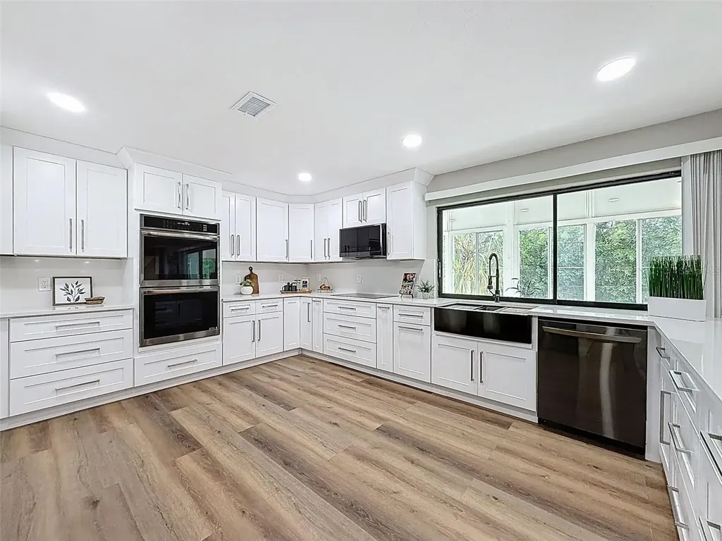8430 144th Lane Seminole FL 33776