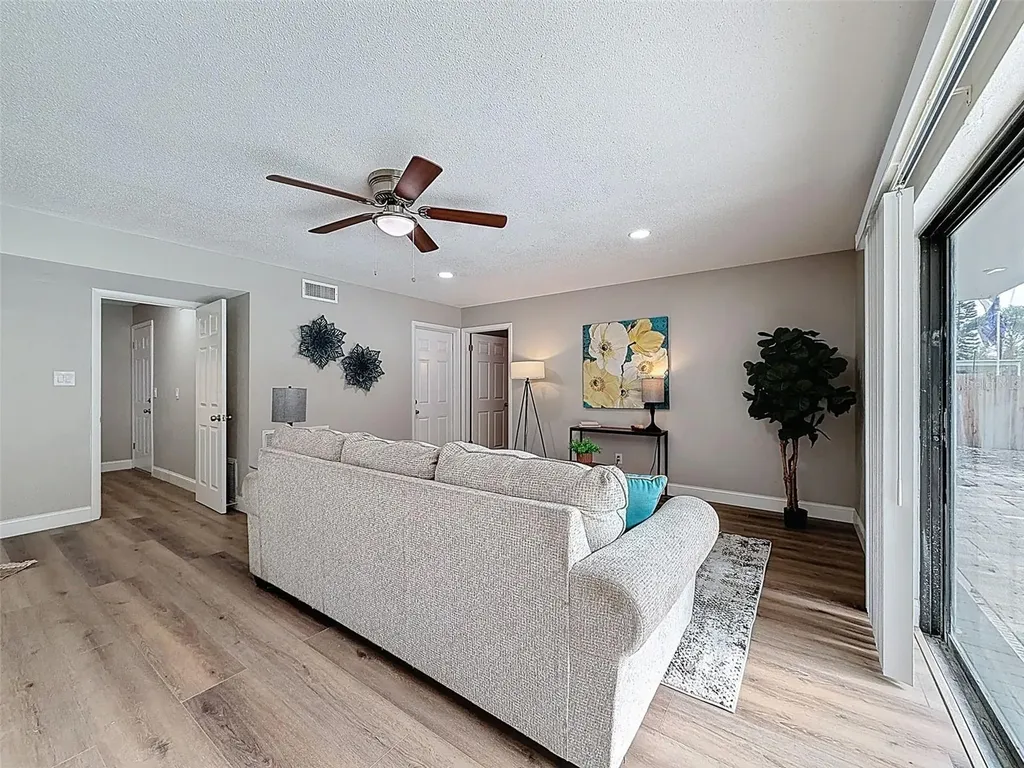 8430 144th Lane Seminole FL 33776