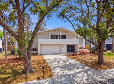 8430 144th Lane Seminole FL 33776