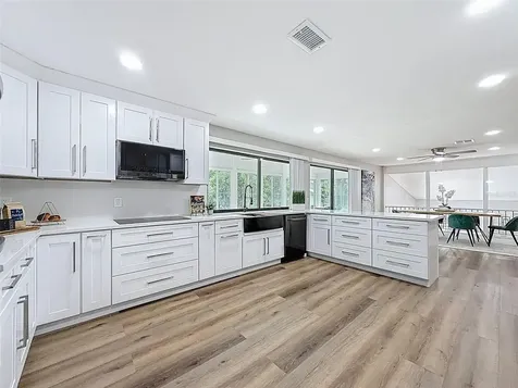 8430 144th Lane Seminole FL 33776