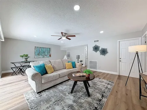 8430 144th Lane Seminole FL 33776