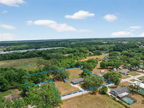 2015 Sandford Road Lakeland FL 33801