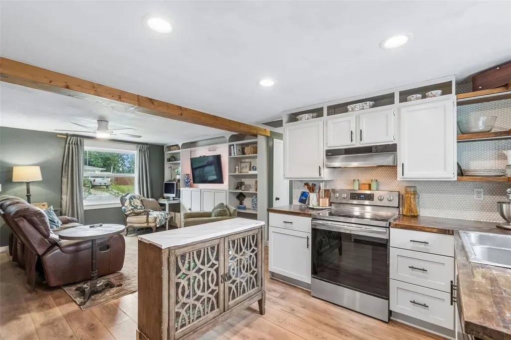 5329 Forest Hills Drive Holiday FL 34690