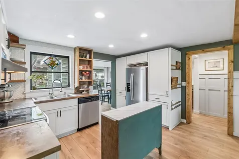 5329 Forest Hills Drive Holiday FL 34690